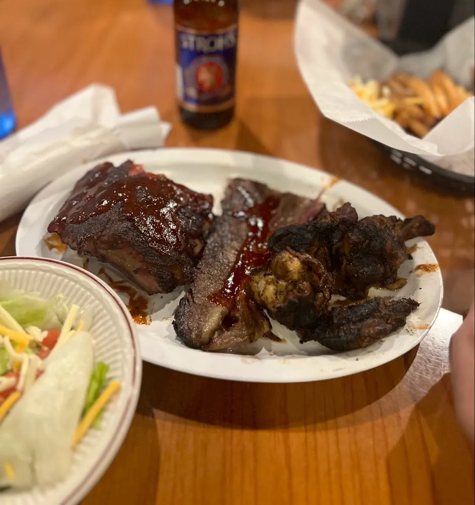 Smoke-E's Award Winning Chicken Wings